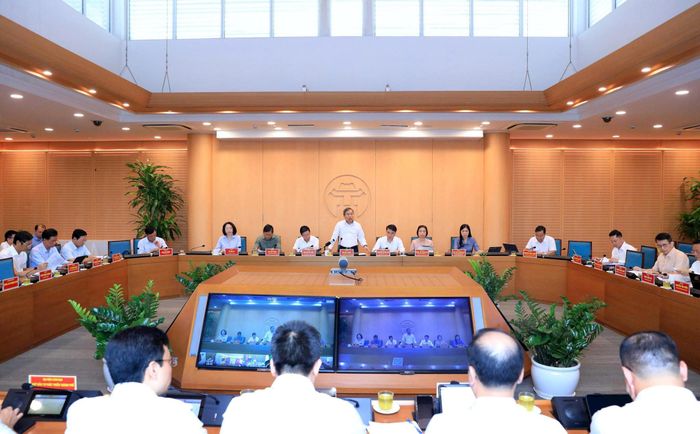 Quang cảnh phiên họp.
