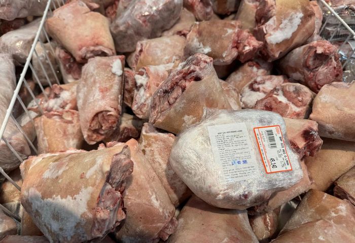 Hơn 112.000 tấn thịt lợn nhập khẩu về Việt Nam trong 7 tháng đầu năm, với giá bình quân khoảng 43.000 đồng/kg. Ảnh: Tâm An