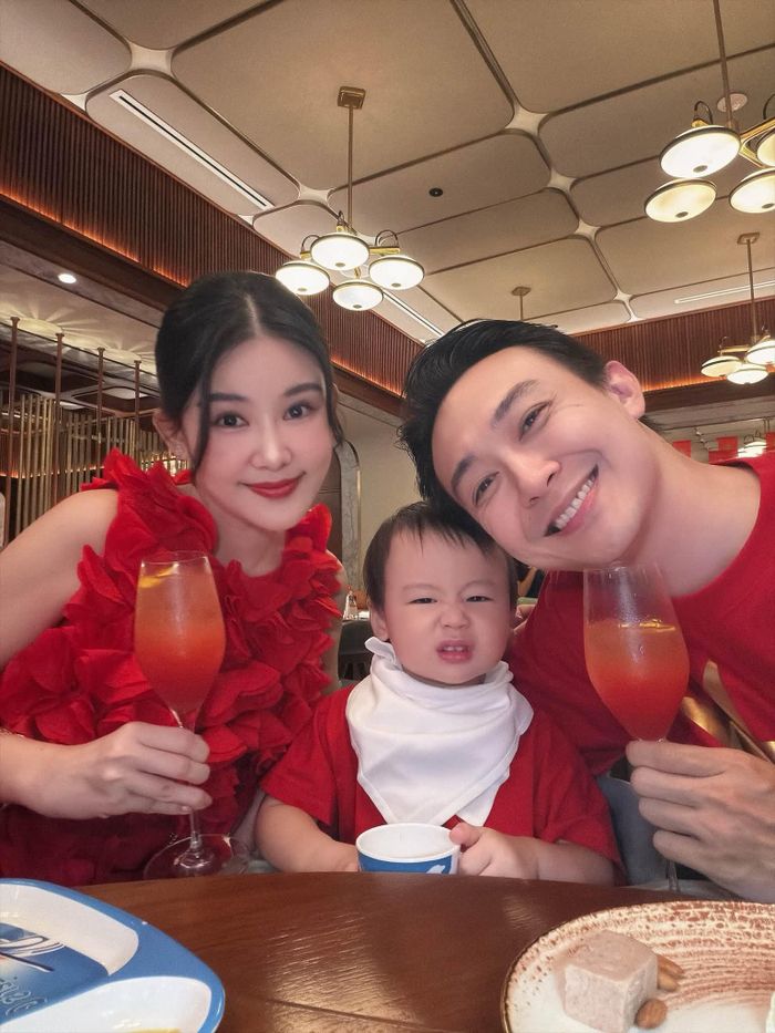 Tổ ấm hạnh phúc của vợ chồng hoa hậu Ngân Anh - MC Tô Ny.