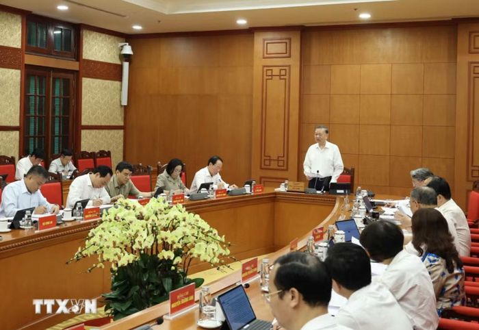 Tổng Bí thư, Chủ tịch nước Tô Lâm phát biểu chỉ đạo tại buổi làm việc về kết quả 1 năm thực hiện Nghị quyết 71-NQ/TW ngày 25/8/2026.Ảnh: Thống Nhất/TTXVN