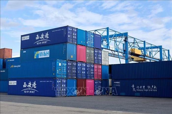 Quang cảnh cảng hàng hóa ở Duisburg, Đức. Ảnh: THX/TTXVN phát