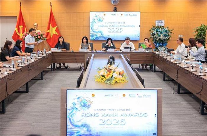 Quang cảnh lễ công bố “Giải thưởng Việt Nam Rồng Xanh - Viet Nam Rong Xanh Awards” . Ảnh: Hoàng Hiếu/TTXVN