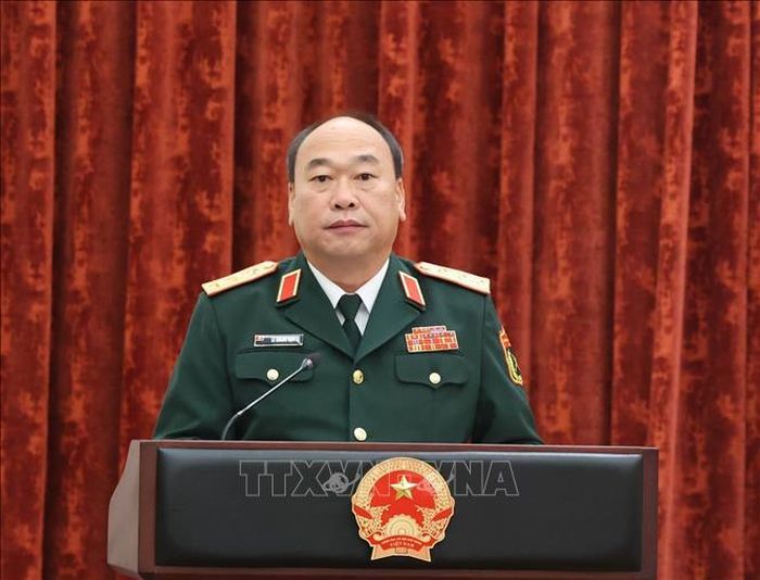 Thượng tướng Lê Quang Đạo, Phó Tổng Tham mưu trưởng Quân đội nhân dân Việt Nam phát biểu nhận nhiệm vụ. Ảnh: Thống Nhất/TTXVN