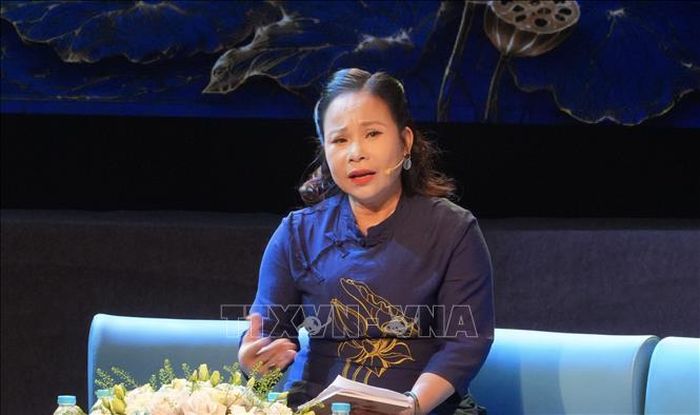 TS. Võ Thị Yến (trường Đại học Nguyễn Tất Thành) đánh giá kịch bản như cội nguồn, gốc rễ, căn bản của cải lương.