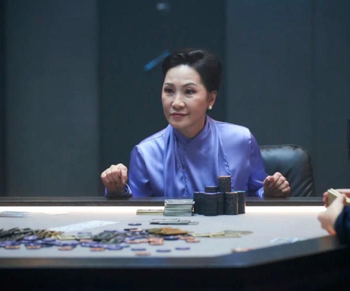 Nghệ sĩ Hồng Đào trong phim Tazza 4: The Song of Beelzebub.