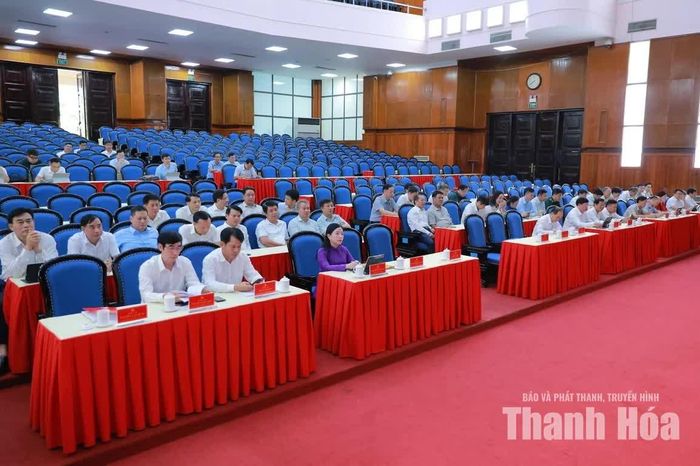 Đại biểu dự hội nghị.