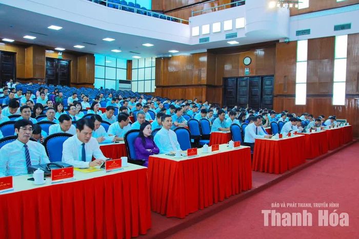 Đại biểu dự hội nghị.