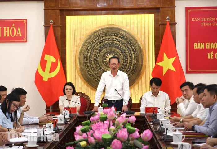 Phó Bí thư Tỉnh ủy, Chủ tịch Ủy ban MTTQ tỉnh, Bí thư Đảng ủy MTTQ, các đoàn thể tỉnh Trịnh Tuấn Sinh phát biểu kết luận hội nghị.