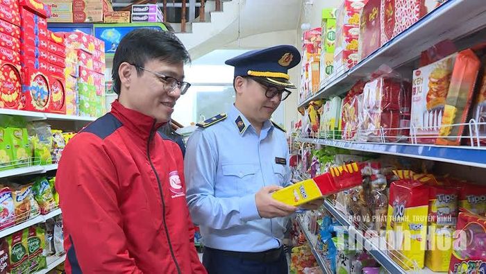 Thông qua mô hình “Tuyến phố nói không với hàng giả” ý thức chấp hành pháp luật của hộ kinh doanh đã chuyển biến rõ rệt.