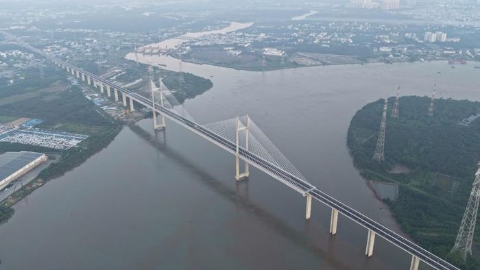 TP. Hồ Chí Minh đang bước vào giai đoạn đẩy mạnh đầu tư hạ tầng với hàng loạt dự án giao thông quy mô lớn được triển khai - Ảnh minh họa: Trịnh Cường.