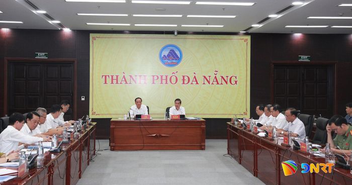 Quang cảnh buổi làm việc. Ảnh: ĐẮC MẠNH