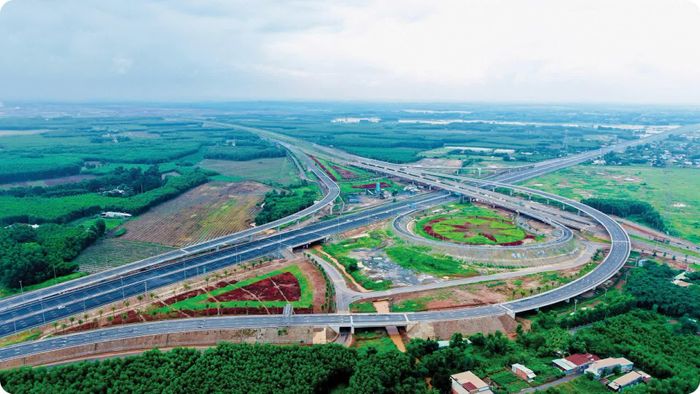 Dự án hạ tầng kết nối sân bay Long Thành. Ảnh: Công Nghĩa