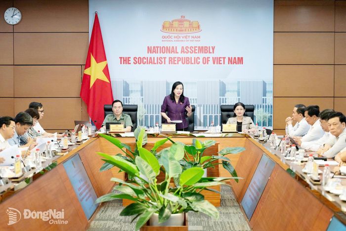 Ủy viên Trung ương Đảng, Chủ nhiệm Ủy ban Khoa học, Công nghệ và Môi trường Nguyễn Thanh Hải chủ trì cuộc làm việc.