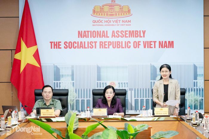 Ủy viên Trung ương Đảng, Phó Bí thư Thường trực Thành ủy, Chủ tịch HĐND thành phố Đồng Nai Tôn Ngọc Hạnh phát biểu tại cuộc làm việc.