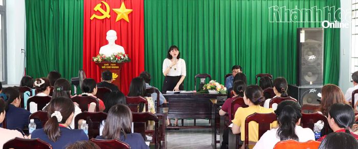 Trường THCS Phan Rang tổ chức họp hội đồng sư phạm đầu năm.