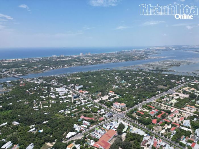 Một góc xã Cam Lâm.