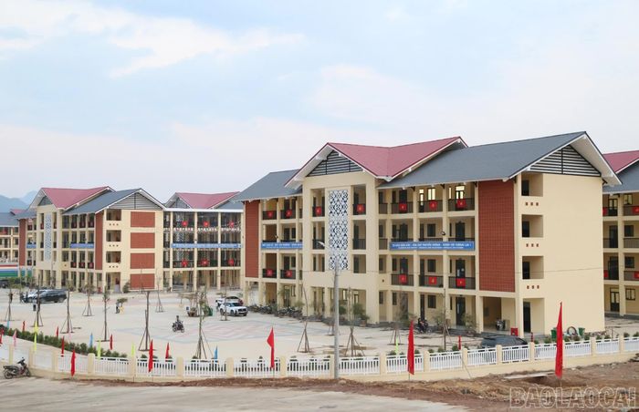 Cơ sở vật chất được đầu tư đồng bộ mang đến niềm vui, sự phấn khởi cho thầy và trò nhà trường trước thềm năm học mới.