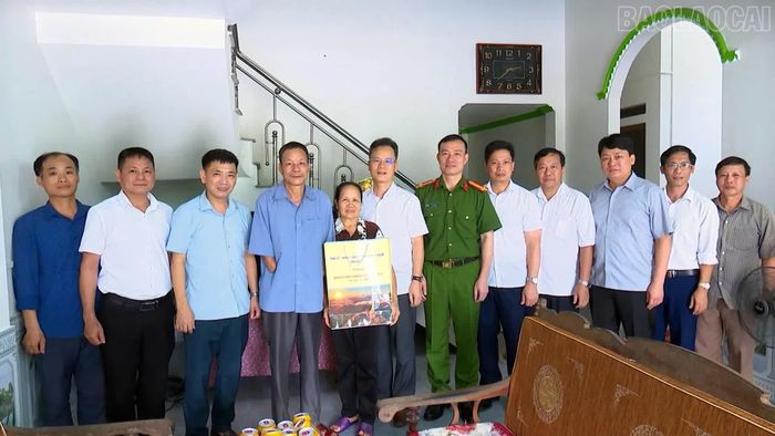 Các cấp, ngành và địa phương chung tay chăm lo gia đình chính sách, góp phần lan tỏa tinh thần “Đền ơn đáp nghĩa” trong cộng đồng.