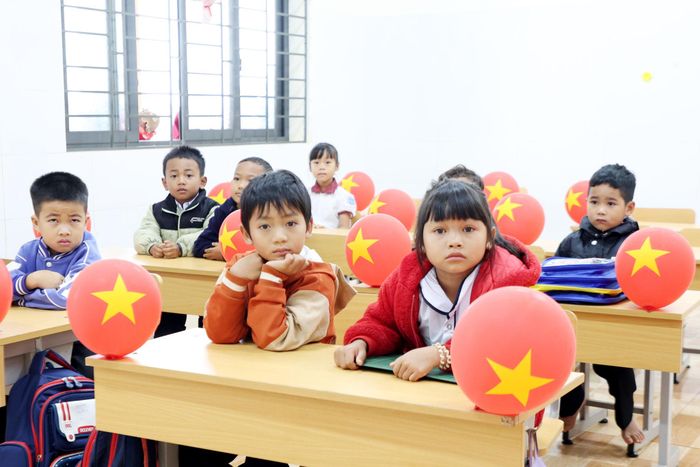 Học sinh được tiếp cận với môi trường học tập, sinh hoạt hoàn toàn khác