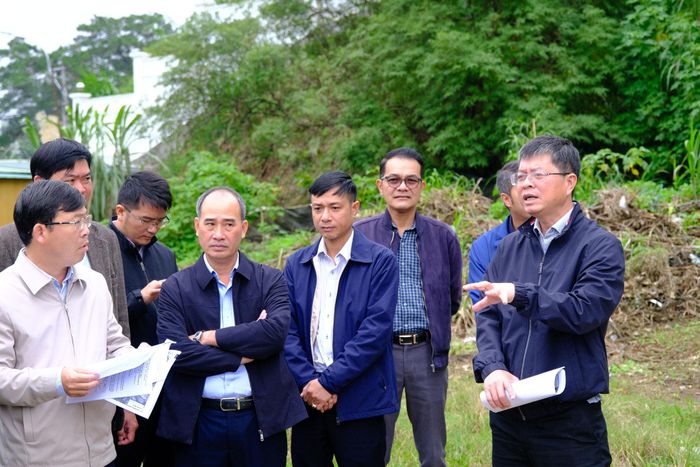 Tại khu đất công số 18 Hoàng Văn Thụ, địa phương đề xuất tỉnh cho chủ trương tiếp tục giữ chức năng đất giáo dục theo phân khu D3 và nghiên cứu nâng chỉ tiêu tầng cao