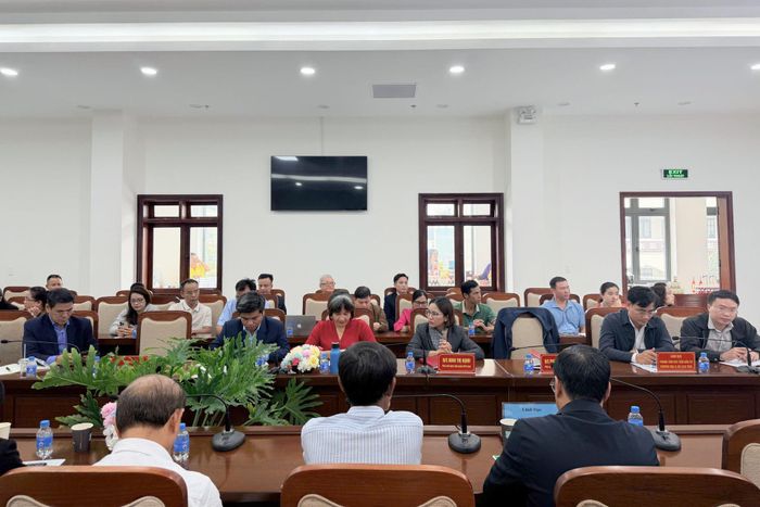 Các đại biểu dự hội thảo