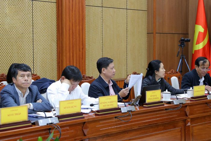 Các sở, ngành, đơn vị liên quan tham dự buổi đối thoại