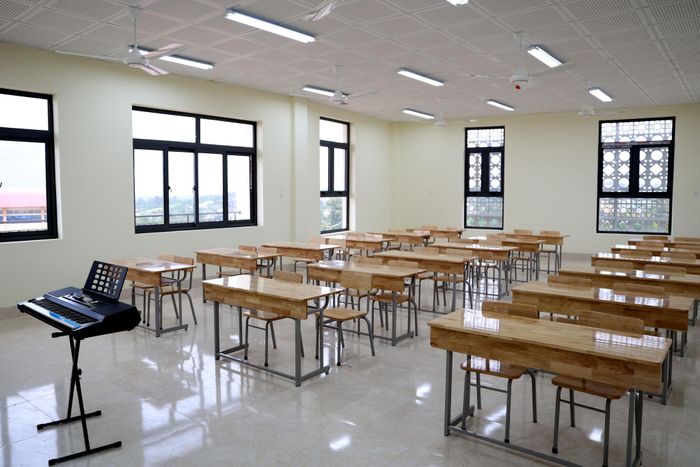 Trường Phổ thông nội trú liên cấp Tiểu học và THCS Thuận An đã cơ bản hoàn thành và bàn giao cho nhà trường, đáp ứng yêu cầu dạy và học