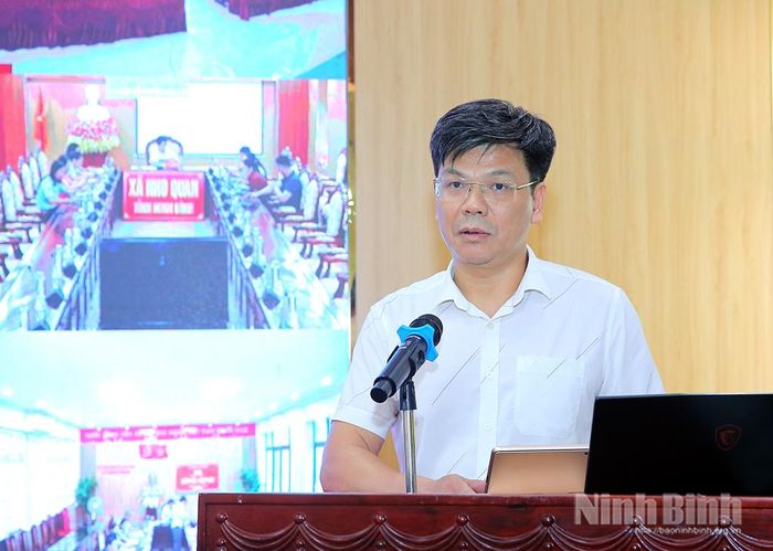 Lãnh đạo Sở Khoa học và Công nghệ phát biểu tại hội nghị tập huấn.