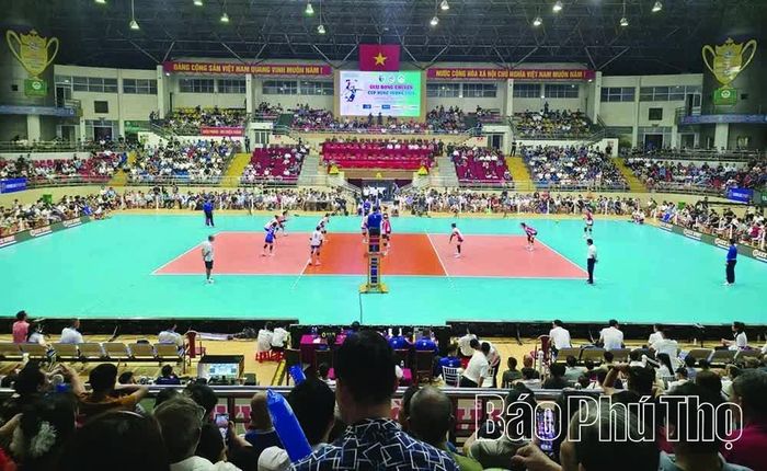 Nhà thi đấu phục vụ tập luyện thường xuyên cho vận động viên Trung tâm Đào tạo, huấn luyện TDTT; đồng thời là nơi đăng cai các giải thể thao cấp tỉnh, khu vực, toàn quốc và phục vụ nhiệm vụ chính trị của tỉnh.