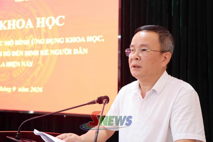Lãnh đạo Sở Khoa học và Công nghệ phát biểu tham luận.