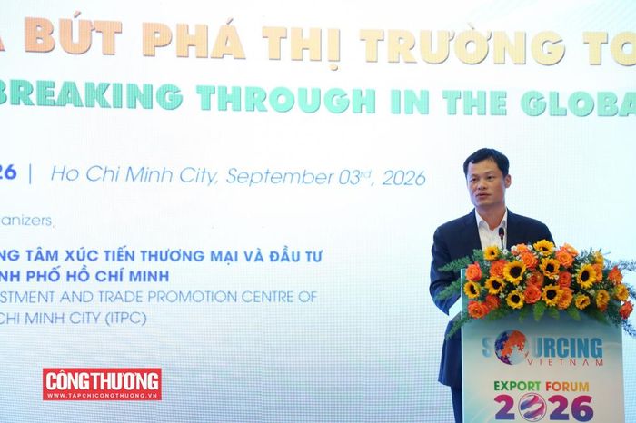 Ông Đỗ Quốc Hưng - Quyền Vụ trưởng Vụ Phát triển thị trường nước ngoài - Bộ Công Thương cho biết, các đơn vị kinh tế trong nước đang đối diện nhiều thách thức trong việc nâng cao giá trị hàng hóa.