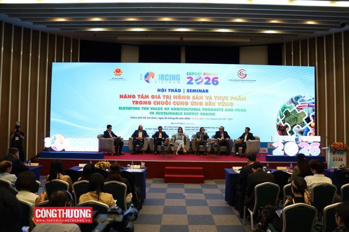 Các chuyên gia nhận định, để nông sản Việt gia tăng giá trị và tham gia sâu hơn vào chuỗi cung ứng toàn cầu, cần hình thành liên kết chặt chẽ giữa cơ quan quản lý, doanh nghiệp sản xuất, nhà phân phối và các đối tác quốc tế.