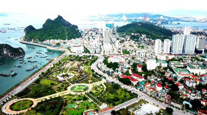 Bộ Xây dựng sẽ tập trung hoàn thiện Định hướng phát triển đô thị thông minh quốc gia giai đoạn 2026 - 2030, tầm nhìn đến năm 2035, trình Thủ tướng Chính phủ phê duyệt trước ngày 30/9/2026.