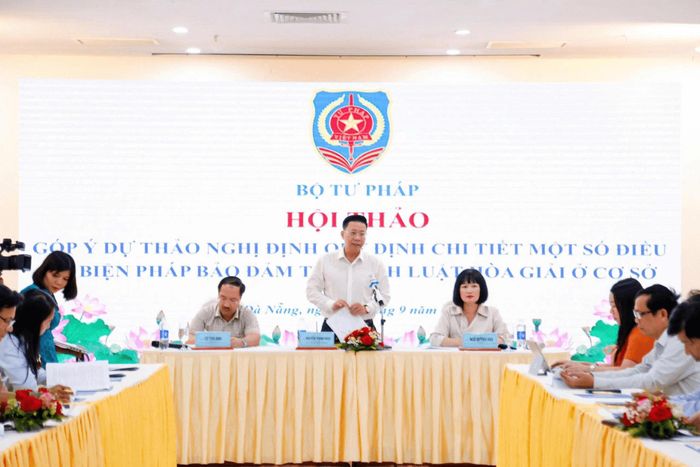 Thứ trưởng Bộ Tư pháp Nguyễn Thanh Ngọc phát biểu khai mạc hội thảo. Ảnh: Ngọc Huyền