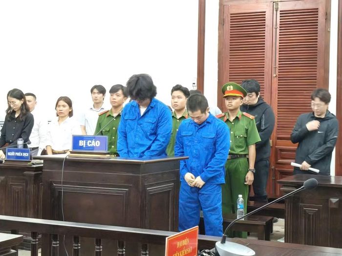 Hai bị cáo Kim Jin và Kang Yo Han.