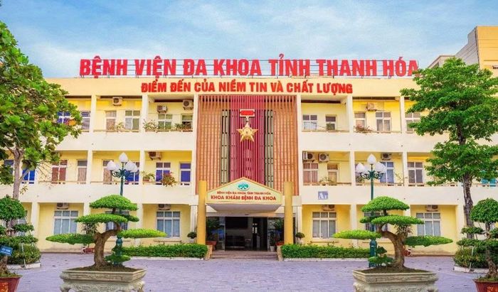 Trước khi thuê xe về nhà, ông Đ. được điều trị tại Khoa Hồi sức tích cực I - Chống độc, Bệnh viện Đa khoa tỉnh Thanh Hóa.