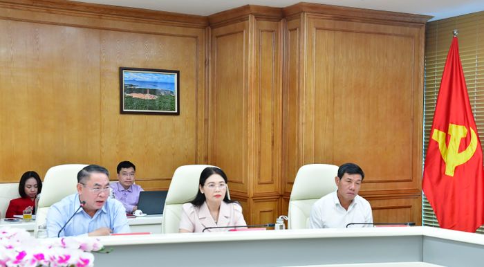 Các Phó Tổng Kiểm toán nhà nước tại cuộc họp. Ảnh: Hồng Thoan
