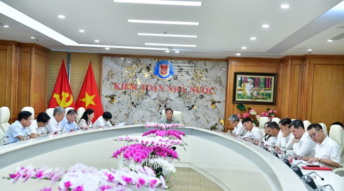 Quang cảnh cuộc họp. Ảnh: Hồng Thoan