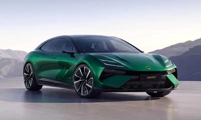 Lotus Emeya 900 Gold. (Ảnh: Lotus)