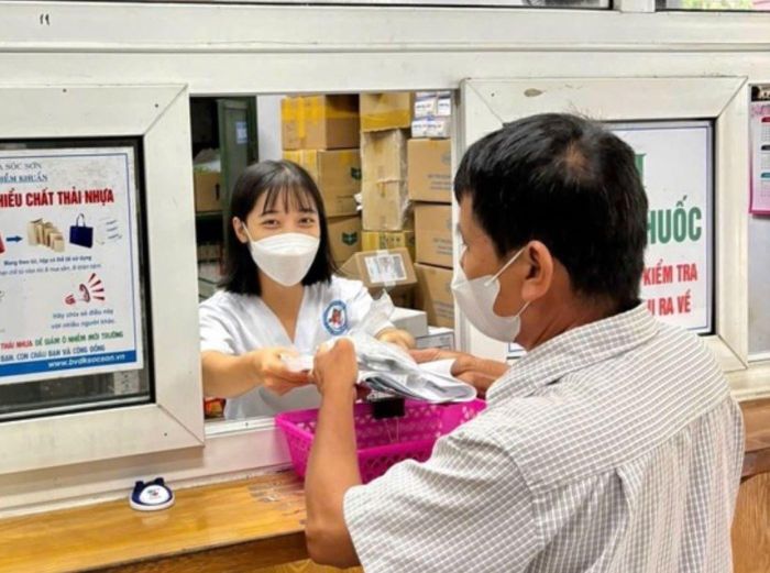 Quyền lợi Bảo hiểm y tế của người dân không thay đổi khi thay mã số Bảo hiểm xã hội.