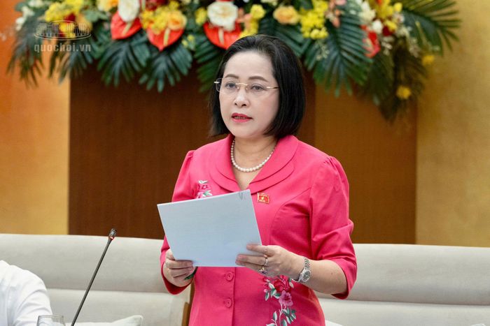 Phó Chủ tịch Quốc hội Nguyễn Thị Thanh phát biểu tại phiên họp. Ảnh: media.quochoi.vn