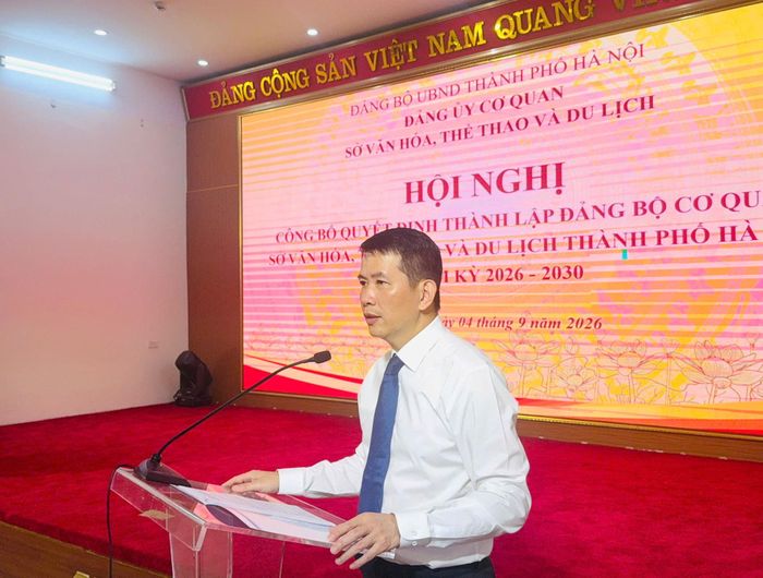 Bí thư Đảng ủy, Giám đốc Sở Văn hóa, Thể thao và Du lịch Phạm Tuấn Long phát biểu. Ảnh: Hoàng Lân