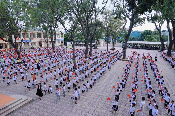 Năm học 2026-2027, toàn xã Tam Hưng có 7.596 học sinh mầm non, tiểu học và THCS công lập. Ảnh: Bình Minh 