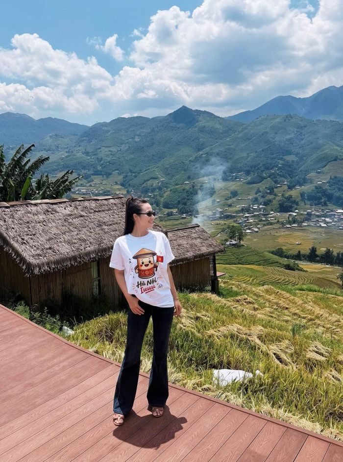 Diễn viên Huyền Lizzie (Phan Minh Huyền) trở thành tâm điểm chú ý với loạt khoảnh khắc nghỉ dưỡng mới đăng tải trên trang cá nhân.