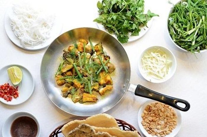Theo những người sáng lập thương hiệu, trong tương lai, chả cá Lã Vọng kỳ vọng phát triển hơn nữa, trở thành món ăn đặc sắc mang phong vị của một "Thủ đô hoà bình", mang cung cách người Việt Nam "chân thành, giản dị nhưng sâu sắc, tinh tế" lan tỏa thế giới.