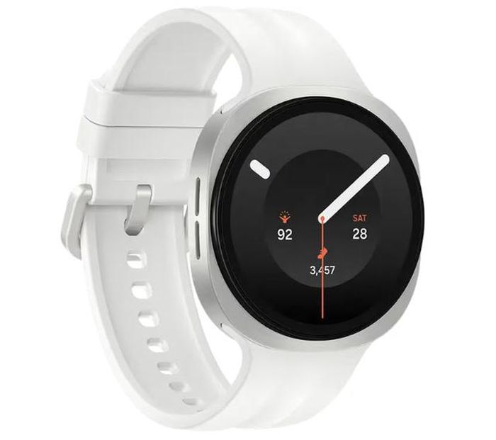 Đồng hồ thông minh Samsung Galaxy Watch được trang bị hiện đại, rất phù hợp theo dõi sức khỏe người cao tuổi. (Ảnh: Ảnh đại lý)
