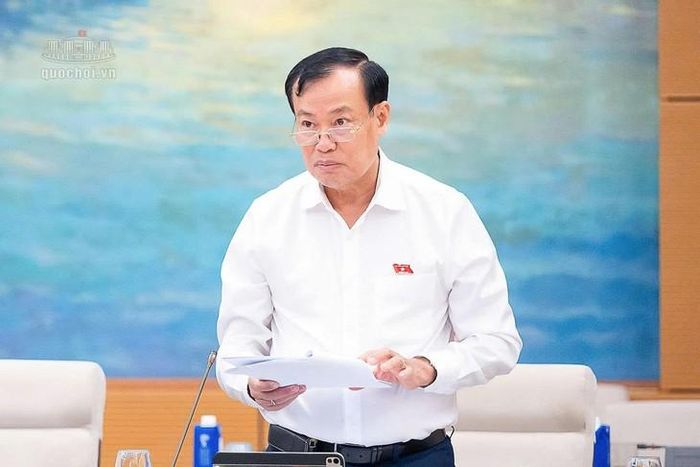 Thượng tướng Lê Tấn Tới, Chủ nhiệm Ủy ban Quốc phòng, An ninh và Đối ngoại. Ảnh: Media Quốc hội