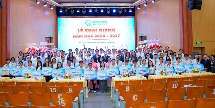  Ảnh: Đại học Y Dược Thành phố Hồ Chí Minh 