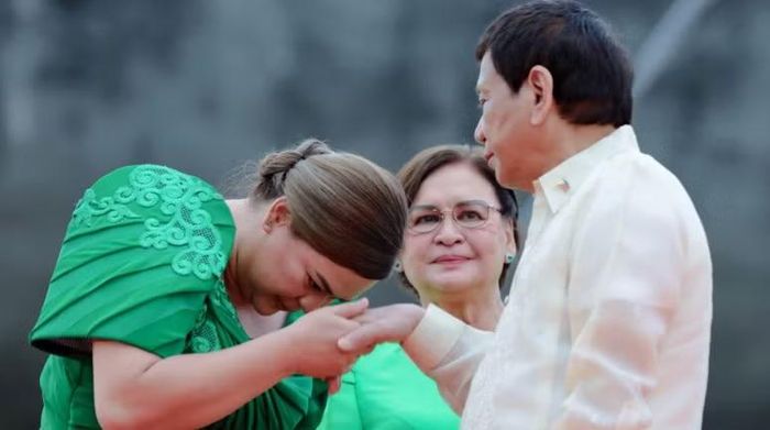 Bà Duterte về sau giải thích rằng những phát biểu trên không nhằm đe dọa Tổng thống Marcos mà chỉ nhằm bày tỏ lo ngại về sự an toàn của bản thân.