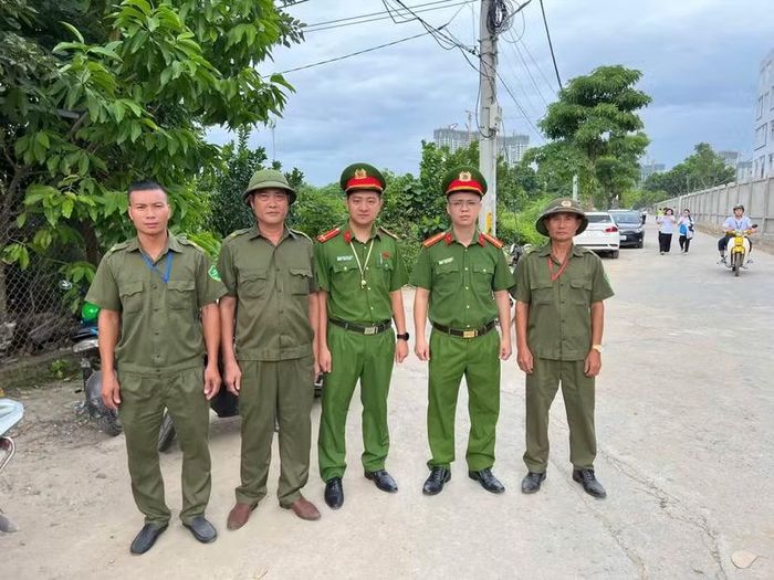 Lực lượng Công an làm nhiệm vụ từ sáng sớm đảm bảo ANTT ngày khai giảng